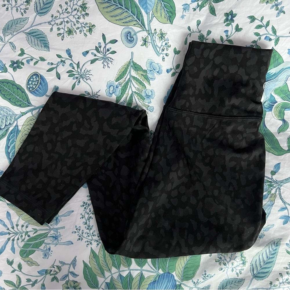 lululemon wunder train 25inch